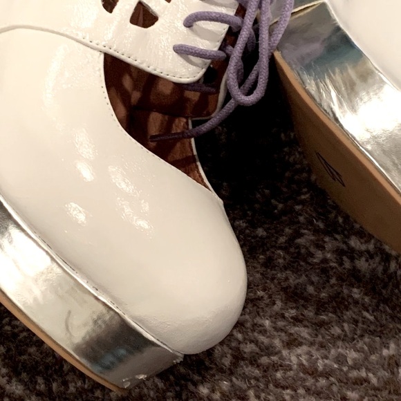 🎶🎶 RARE Jeffrey Campbell White Leather Mary Jane Silver Platform, Size 7.5 - Picture 7 of 13